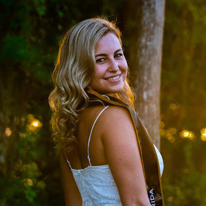 Meet your Posher, Kelly